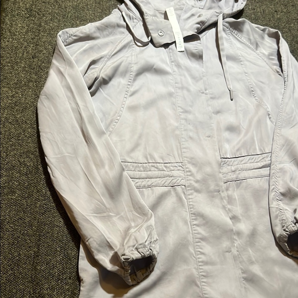 Lululemon City Stroll Jacket Tencel Silverscreen Light Gray Hooded sz 4 Like New - Picture 5 of 13